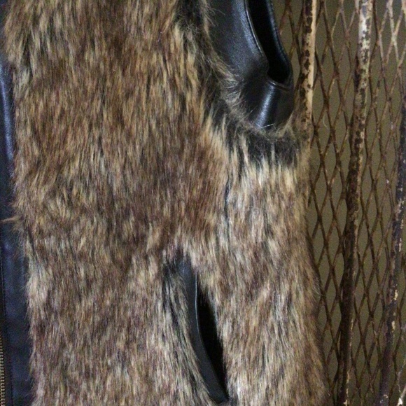 BKE vest - Picture 3 of 5